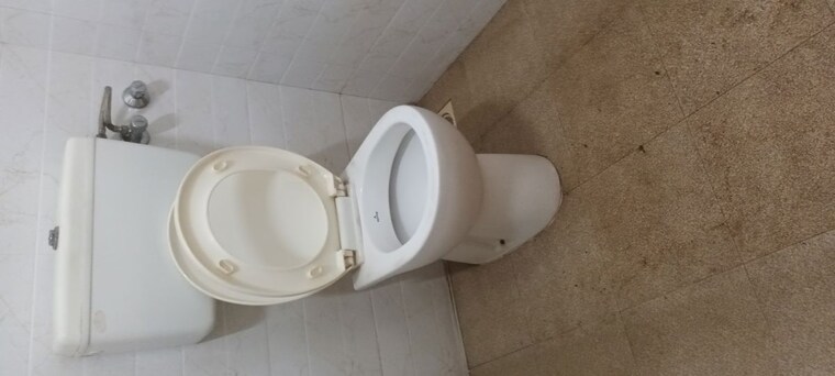 Attached Bathroom, giriraj-gokulesh-dham 2 Bedroom 1120 Sq.Ft. Apartment In Ghansoli Navi Mumbai 10662983