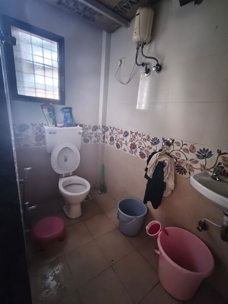 Bathroom, ayodhya-chs-ghansoli 2 Bedroom 1240 Sq.Ft. Apartment In Ghansoli Navi Mumbai 10663014