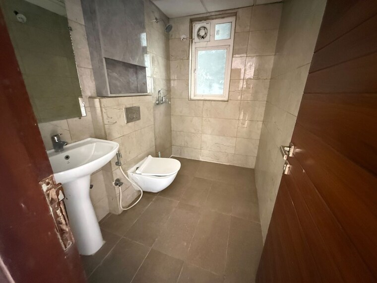 Bathroom, ace-parkway 3 Bedroom 2190 Sq.Ft. Apartment In Sector 150 Noida 10663025