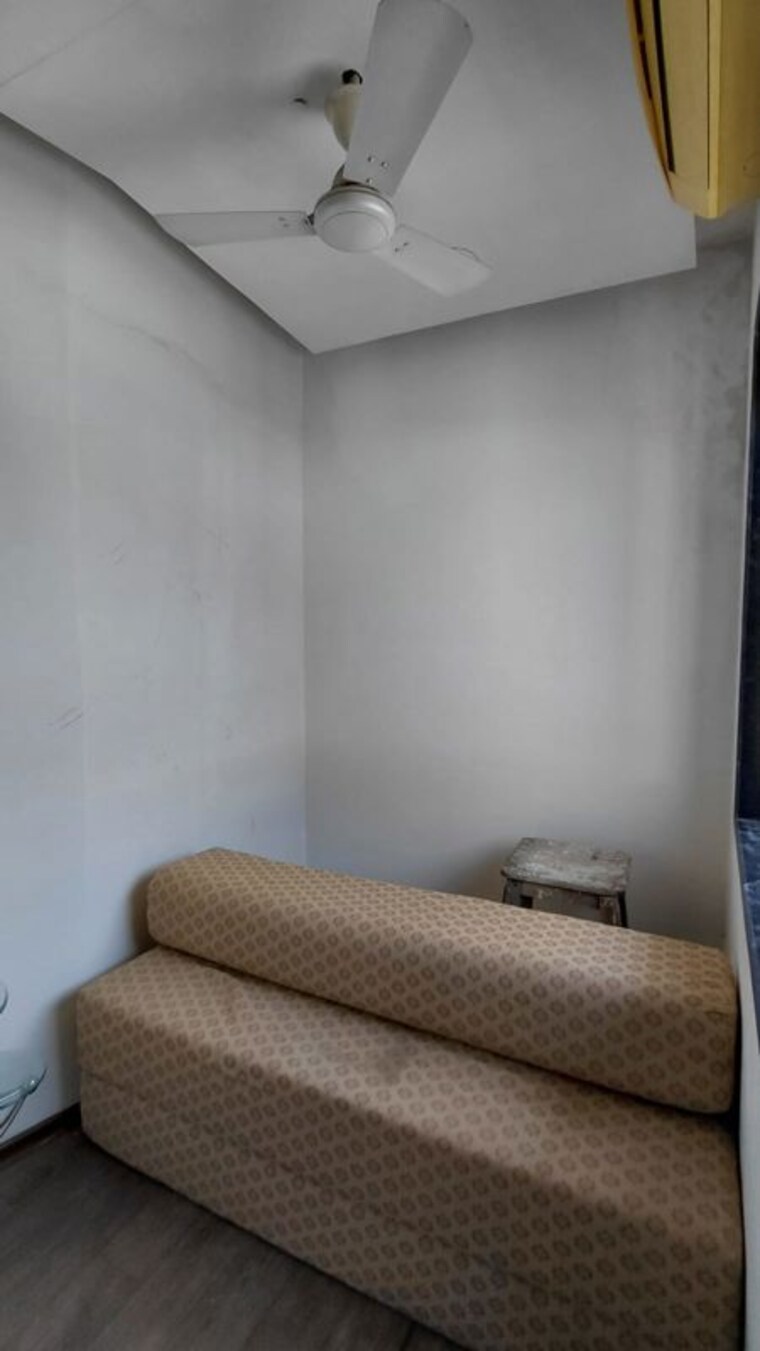Bedroom, rizvi-complex-phase-ii 2.5 Bedroom 900 Sq.Ft. Apartment In Bandra West Mumbai 10663033