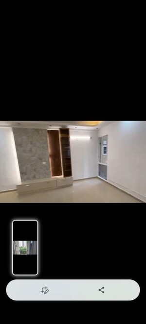 Room in 3 BHK Apartment at Conscient Habitat 102, Sector 102 – for Rent