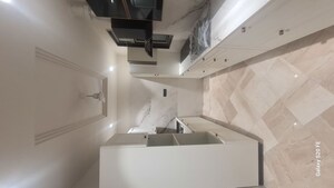 Team Area in 3 BHK Builder Floor at South City 1 – for Sale