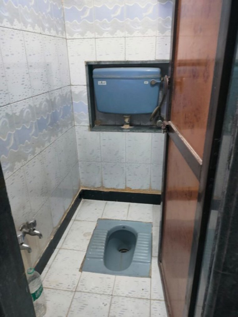 Bathroom, radhika-chs-kopar-khairane 2 Bedroom 980 Sq.Ft. Apartment In Kopar Khairane Navi Mumbai 10663098