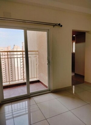 Room in 1 BHK Apartment at Prestige Finsbury Park Hyde, Bagaluru – for Sale