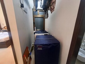 Furnished Amenities in 2 BHK Apartment at K Raheja Ascencio, Chandivali – for Rent