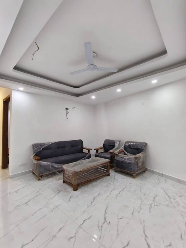 undefined, freedom fighters enclave 2 Bedroom 1000 Sq.Ft. Apartment In Freedom Fighters Enclave Delhi 10663123