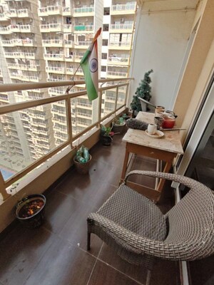 Living Room in 3.5 BHK Apartment at Elite Golf Green, Sector 79 – for Rent