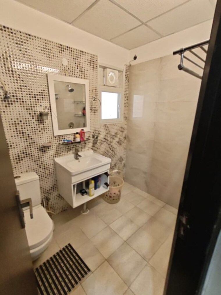  Parking, elite-golf-green 3.5 Bedroom 1890 Sq.Ft. Apartment In Sector 79 Noida 10663137