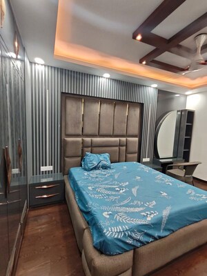 Bedroom in 3.5 BHK Apartment at Elite Golf Green, Sector 79 – for Rent