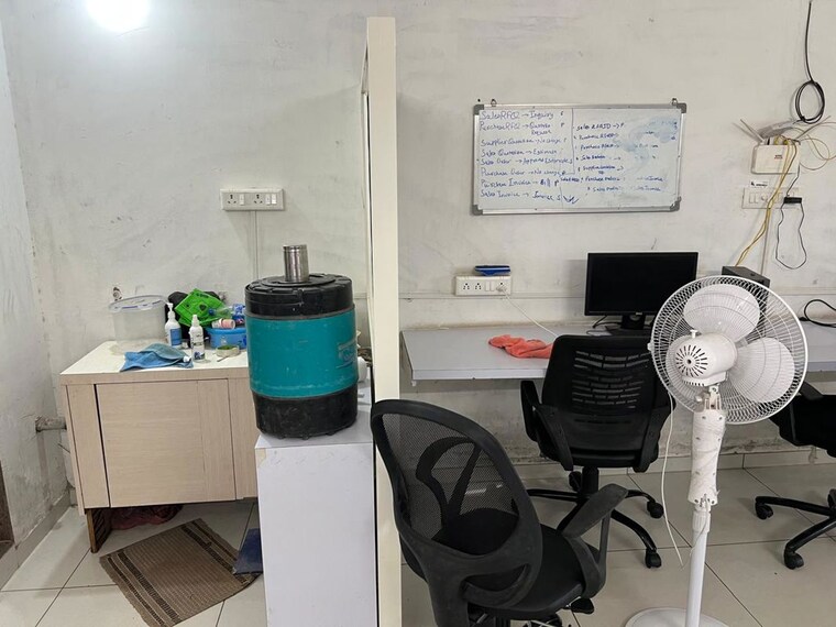 Team Area, zundal Commercial Office Space 900 Sq.Ft. In Zundal Ahmedabad 10662799