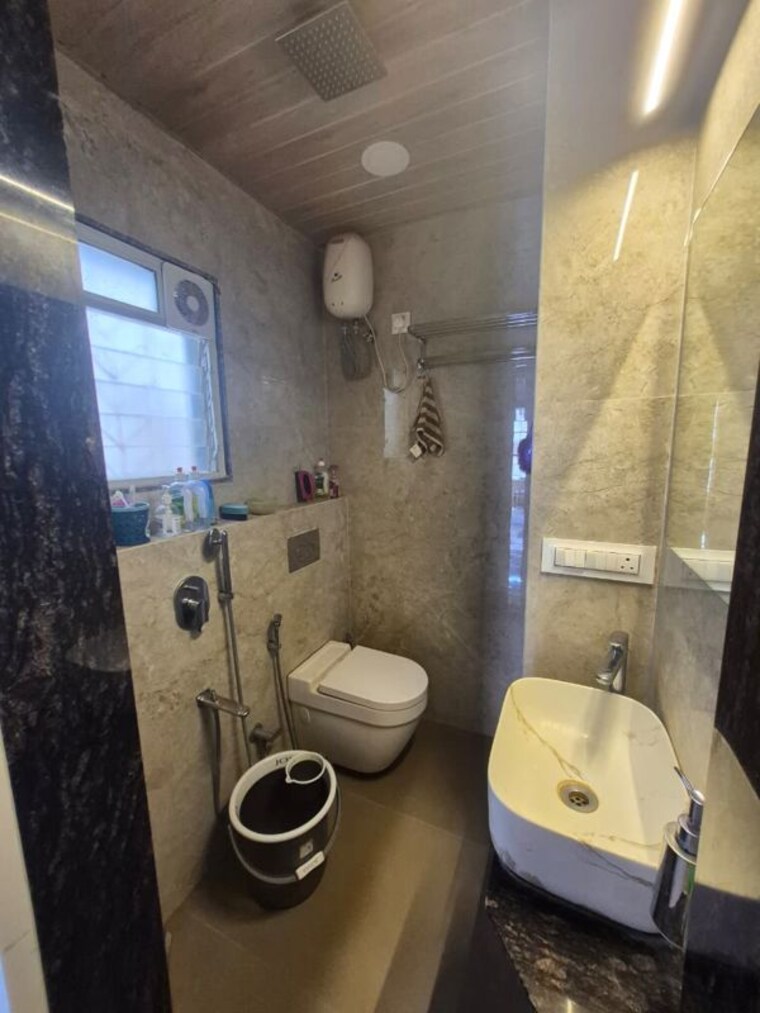 Bathroom, naiknavare-park-dew-chs-ltd 3 Bedroom 1800 Sq.Ft. Apartment In Kharghar Navi Mumbai 10663102