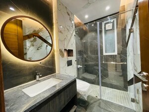 Kitchen in 4 BHK Builder Floor at Sector 45 – for Sale