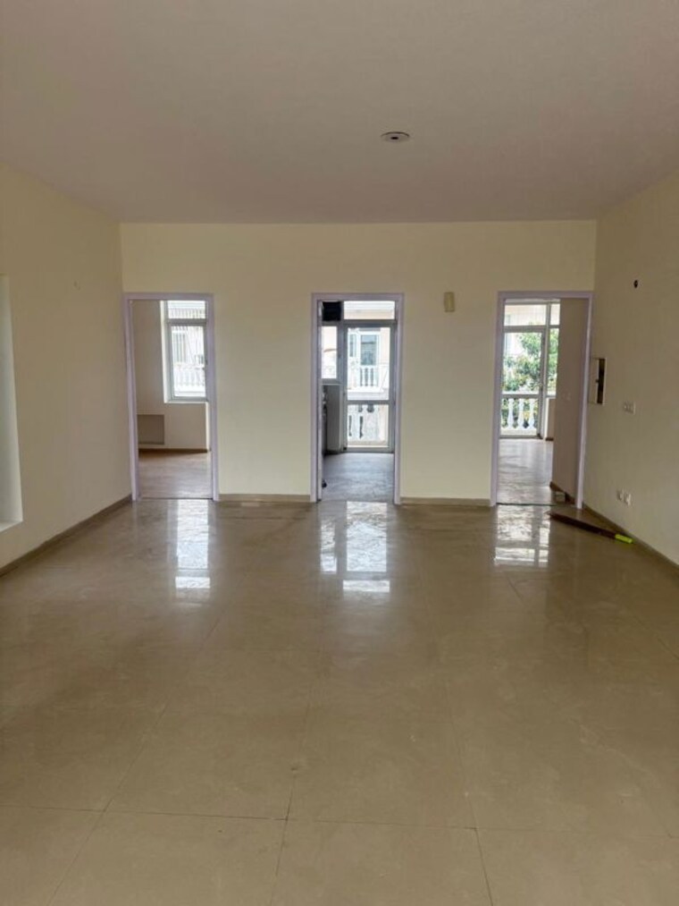 Room, dlf-central-square 3 Bedroom 1900 Sq.Ft. Apartment In North Mullanpur Chandigarh 10663121