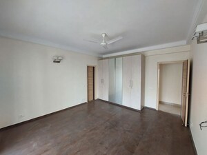 Room in 3 BHK Apartment at BPTP Freedom Park Life, Sector 57 – for Rent