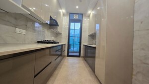 Building Lobby in 3 BHK Builder Floor at Sector 57 – for Rent