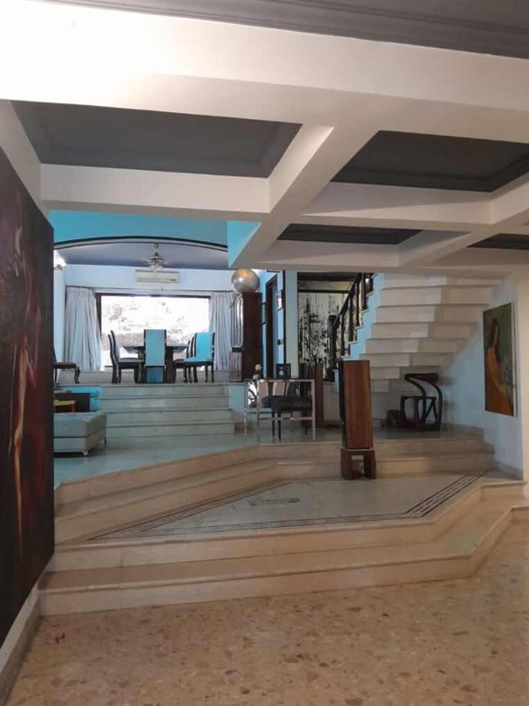  Parking, mla colony 5 Bedroom 6000 Sq.Ft. Villa In Mla Colony Hyderabad 10663187