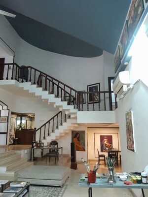 Staircase in 5 BHK Villa at Mla Colony – for Rent