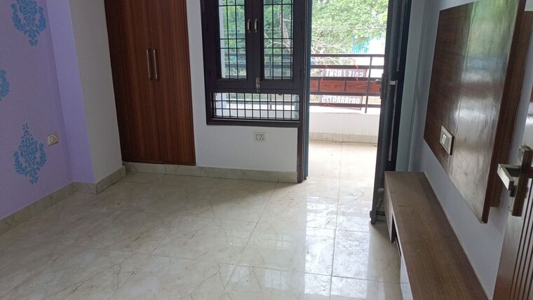 Room, vaishali sector 4 3 Bedroom 1200 Sq.Ft. Builder Floor In Vaishali Sector 4 Ghaziabad 10663155