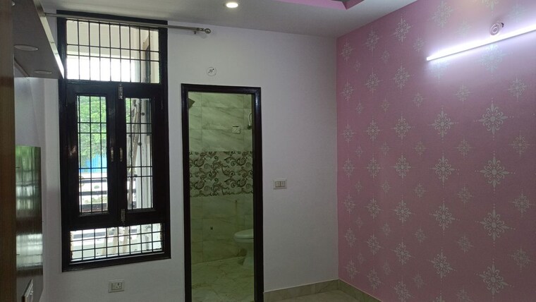 Room, vaishali sector 4 3 Bedroom 1200 Sq.Ft. Builder Floor In Vaishali Sector 4 Ghaziabad 10663155