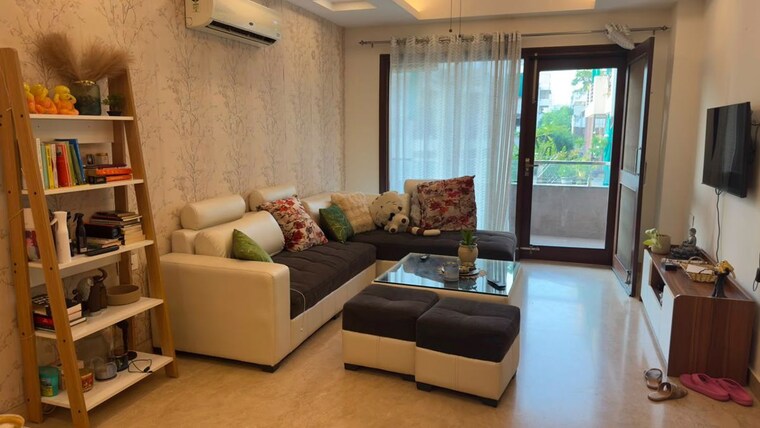 Living Room, south city 2 3 Bedroom 2000 Sq.Ft. Builder Floor In South City 2 Gurgaon 10663207
