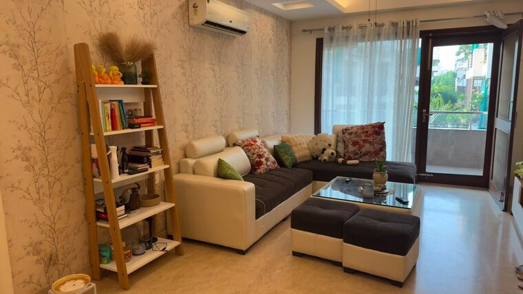Living Room, south city 2 3 Bedroom 2000 Sq.Ft. Builder Floor In South City 2 Gurgaon 10663207