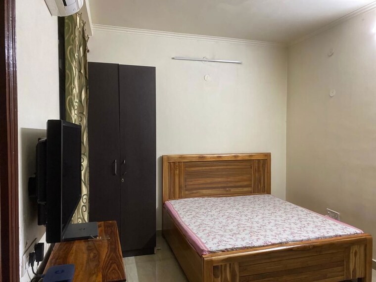Bedroom, sds-nri-residency 3 Bedroom 1495 Sq.Ft. Apartment In Sector 45 Noida 10663149