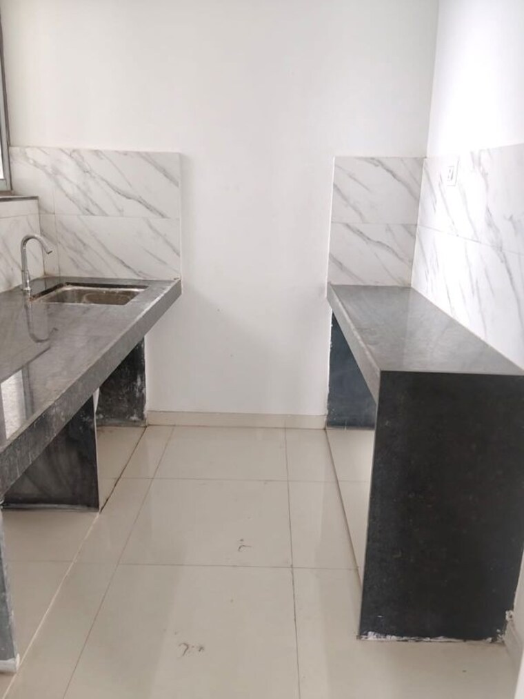 Kitchen, uk-iridium 1 Bedroom 410 Sq.Ft. Apartment In Kandivali East Mumbai 10663256