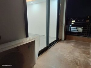 Room in 4 BHK Builder Floor at Sector 46 – for Sale