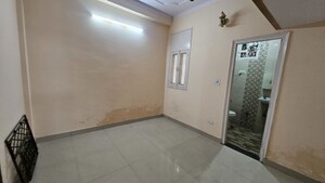 Room in 3 BHK Builder Floor at Dilshad Colony – for Sale