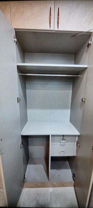 Furnished Amenities in 3 BHK Apartment at Signature Global City 81, Sector 81 – for Rent