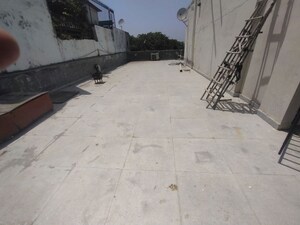 Terrace in 3 BHK Builder Floor at Greater Kailash ii – for Rent