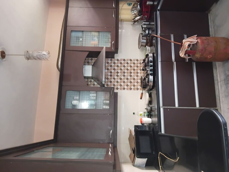 Kitchen, vasundhara sector 13 6+ Bedroom 120 Sq.Mt. Independent House In Vasundhara Sector 13 Ghaziabad 10663258