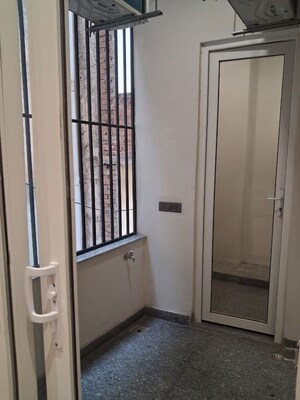 Balcony in 3 BHK Builder Floor at Chittaranjan Park – for Rent