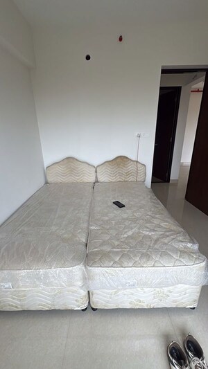 Master Bedroom in 2 BHK Apartment at Hubtown Rising City, Ghatkopar East – for Rent