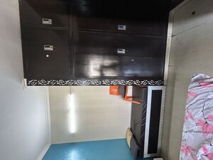 Furnished Amenities in 3 BHK Apartment at Paramount Floraville, Sector 137 – for Rent