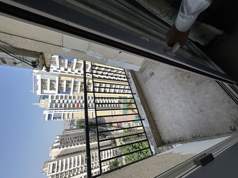Exterior View, paramount-floraville 3 Bedroom 1270 Sq.Ft. Apartment In Sector 137 Noida 10663348