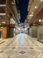 800 Sq.Ft. Retail Shop in 83 Avenue Oodles Sky Walk