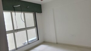 Room in 2 BHK Apartment at Ellora Apartment Santacruz, Santacruz East – for Rent