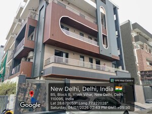   Shop at Vivek Vihar – for Sale