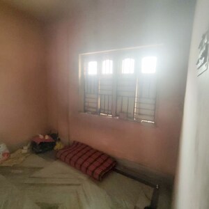 Room in  Builder Floor at Thakurpukur – for Sale