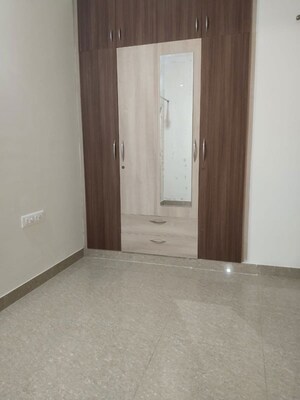 Room in 1 BHK Builder Floor at Jp Nagar Phase 8 – for Rent