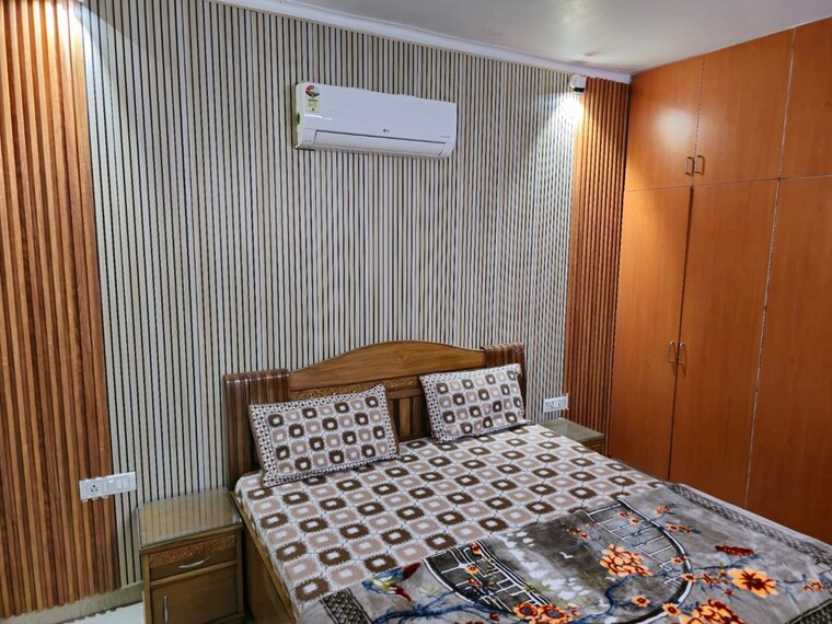 Bedroom, aditya-palm-court 4 Bedroom 3050 Sq.Ft. Apartment In Vip Road Zirakpur 10663507