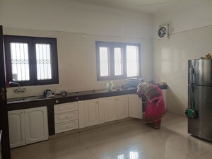 Kitchen in 6+ BHK Villa at Sector 40 – for Rent