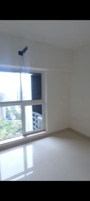 Room in 2 BHK Apartment at L And T Rejuve 360, Mulund West – for Rent