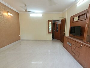Room in 2 BHK Apartment at Happy Valley, Manpada – for Rent