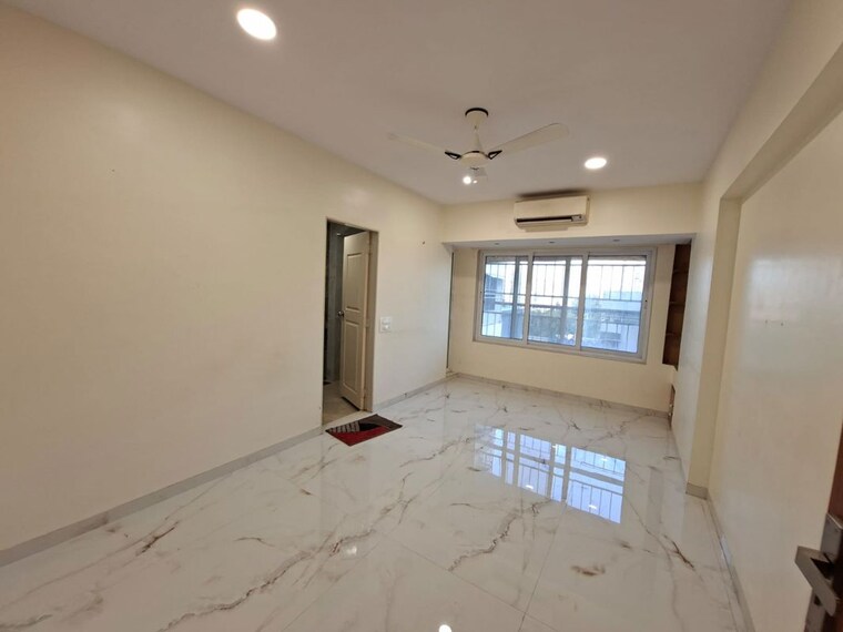 Room, varun-garden 3 Bedroom 1400 Sq.Ft. Apartment In Ghodbunder Road Thane 10663568