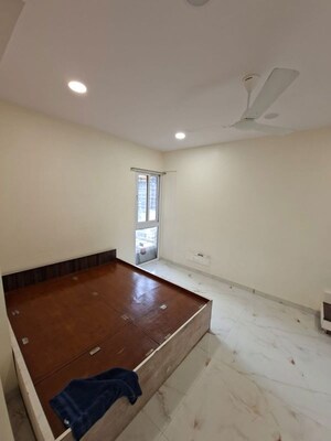 Room in 3 BHK Apartment at Varun Garden, Ghodbunder Road – for Rent