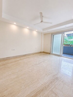 Room in 3 BHK Builder Floor at 3B Homes Pataudi One, Rampura – for Sale