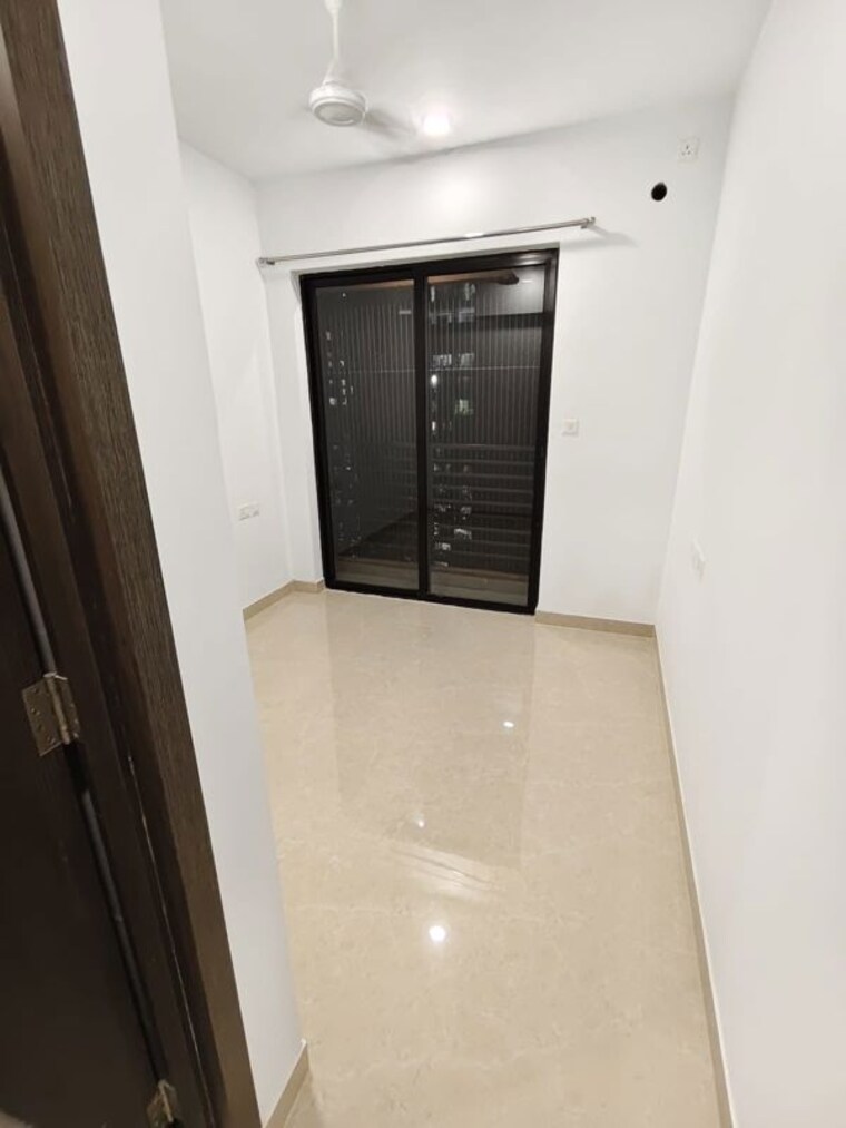 undefined, risland-the-icon 2 Bedroom 678 Sq.Ft. Apartment In Dhokali Thane 10663573