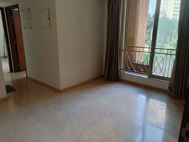 Room, one-hiranandani-park 2 Bedroom 540 Sq.Ft. Apartment In Ghodbunder Road Thane 10663646